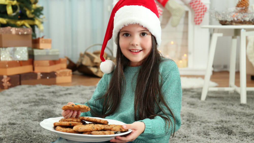 Little girl Christmas cookies