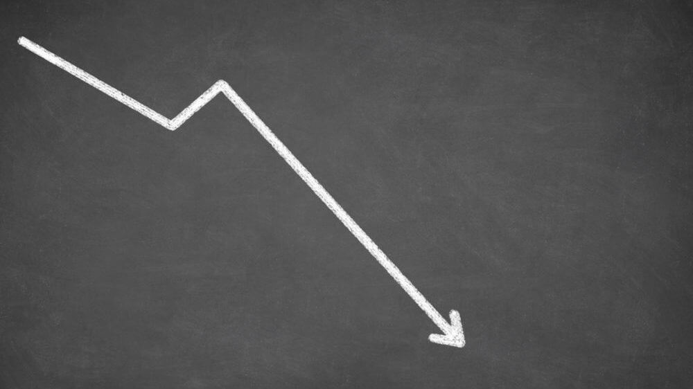 Downward trending line