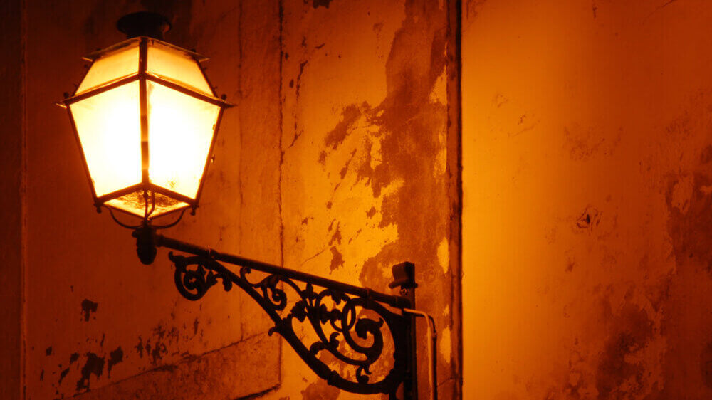 Gaslight Lamp